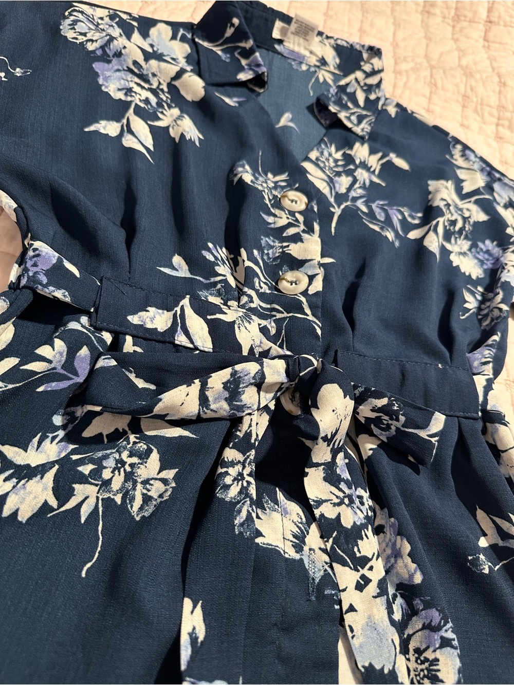 Women's Navy Floral Tie-Waist Short Sleeve Blouse - Picture 7 of 7
